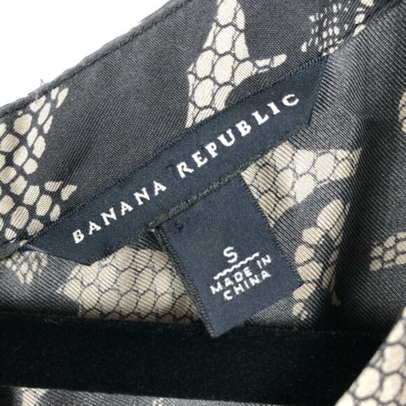 Banana Republic 100% Silk Black/Tan Career Blouse - Picture 3 of 6